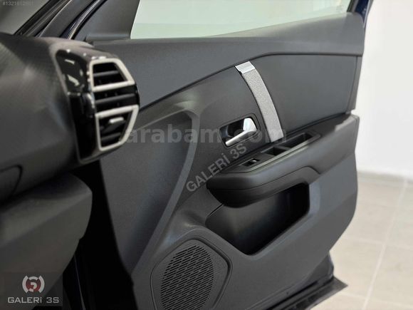GALERİ 3S'DEN 2024 CİTROEN C4 1.2 130HP SHİNE 26'BİNDE HATASIZ