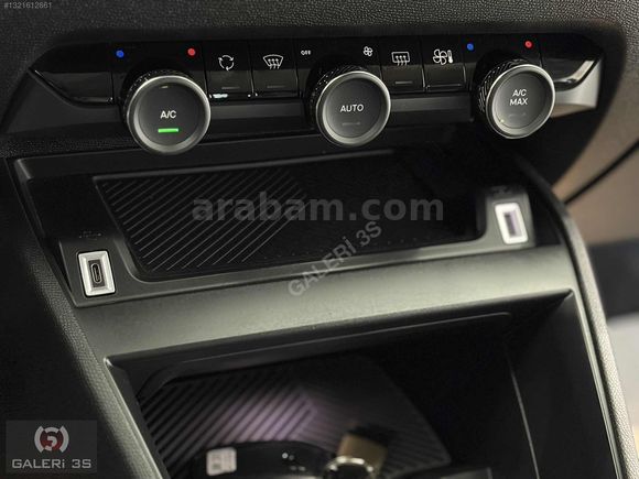 GALERİ 3S'DEN 2024 CİTROEN C4 1.2 130HP SHİNE 26'BİNDE HATASIZ