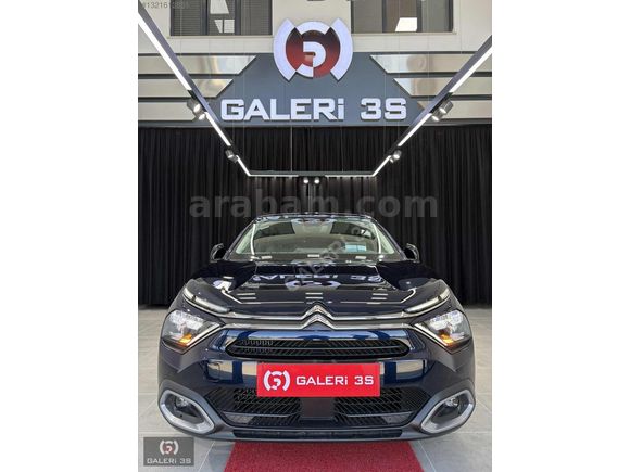 GALERİ 3S'DEN 2024 CİTROEN C4 1.2 130HP SHİNE 26'BİNDE HATASIZ