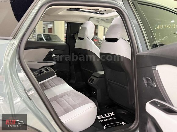FULL / HATASIZ BOYASIZ TRAMERSİZ / 2025 / 9.800Km / GARANTİLİ