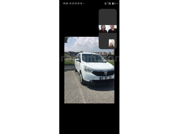 Sahibinden Dacia Lodgy 1.5 dCi Laureate 2013 Model  300.000 km Beyaz