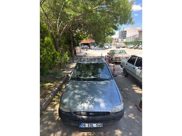 Galeriden Ford Escort 1.3 CL 1998 Model Ankara