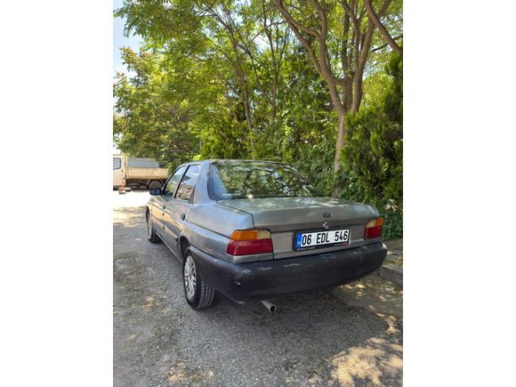 Galeriden Ford Escort 1.3 CL 1998 Model Ankara