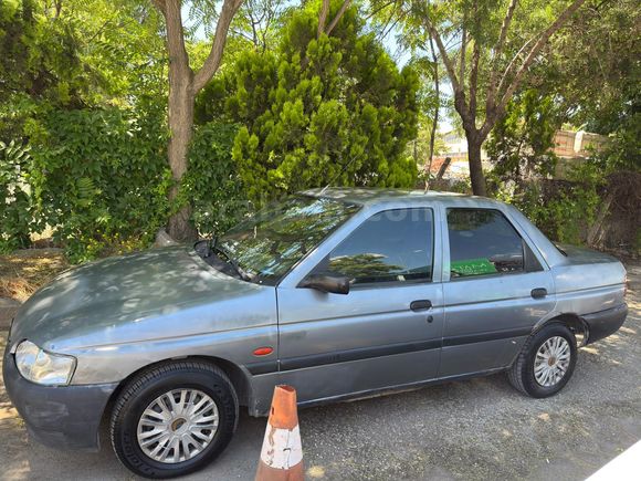 Galeriden Ford Escort 1.3 CL 1998 Model Ankara