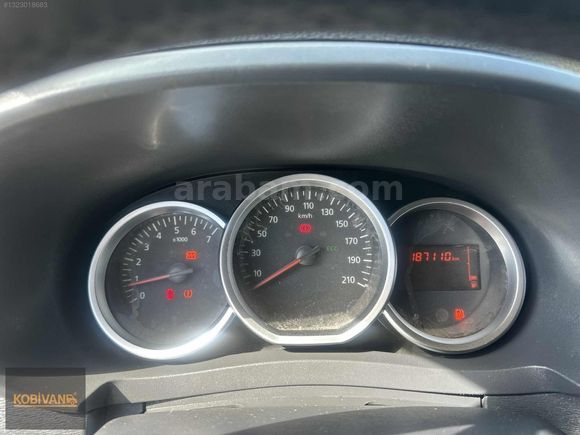 **7 KİŞİLİK**STEPWAY 187.000 KM-HIZ SABİTLEME-ÇELİK JANT-6 İLERİ