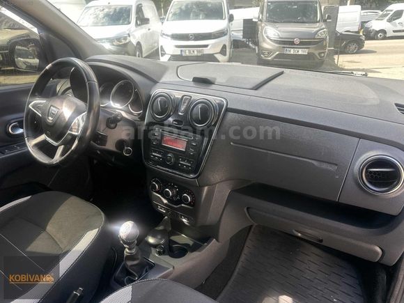 **7 KİŞİLİK**STEPWAY 187.000 KM-HIZ SABİTLEME-ÇELİK JANT-6 İLERİ