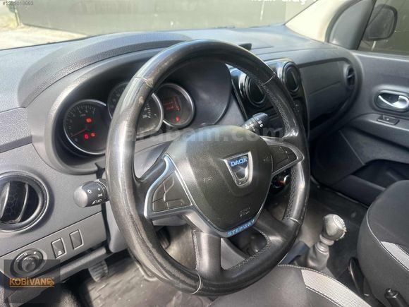 **7 KİŞİLİK**STEPWAY 187.000 KM-HIZ SABİTLEME-ÇELİK JANT-6 İLERİ