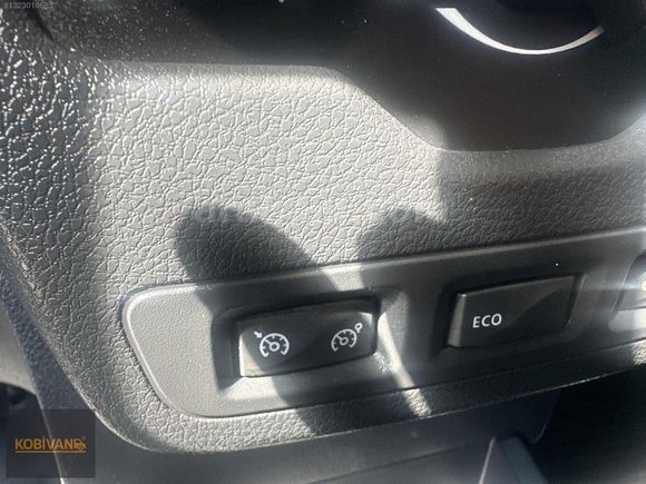 **7 KİŞİLİK**STEPWAY 187.000 KM-HIZ SABİTLEME-ÇELİK JANT-6 İLERİ