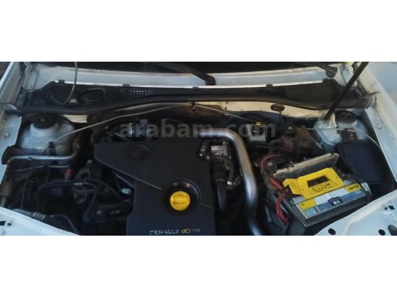 Sahibinden Dacia Duster 1.5 dCi Laureate 2013 Model  176.000 km Beyaz