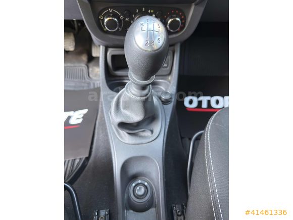 OTORİTE'DEN 2014 DACİA DUSTER 1.5 DCI LAUREATE