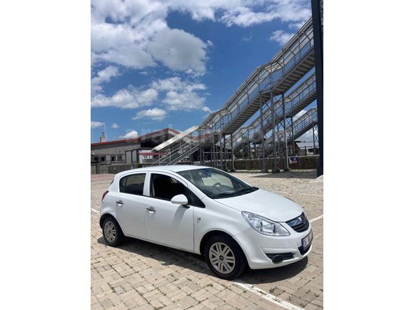 Galeriden Opel Corsa 1.3 CDTI Essentia 2008 Model Kars