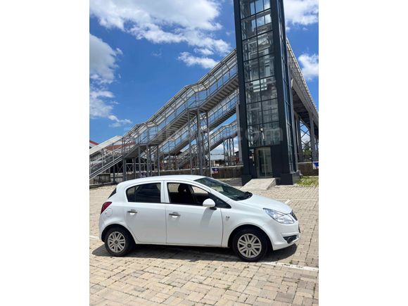 Galeriden Opel Corsa 1.3 CDTI Essentia 2008 Model Kars