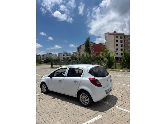 Galeriden Opel Corsa 1.3 CDTI Essentia 2008 Model Kars