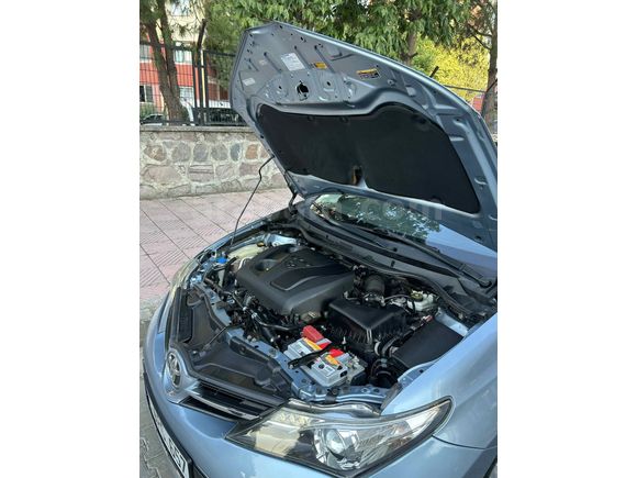 Galeriden Toyota Auris 1.4 D-4D Active Skypack 2013 Model Manisa