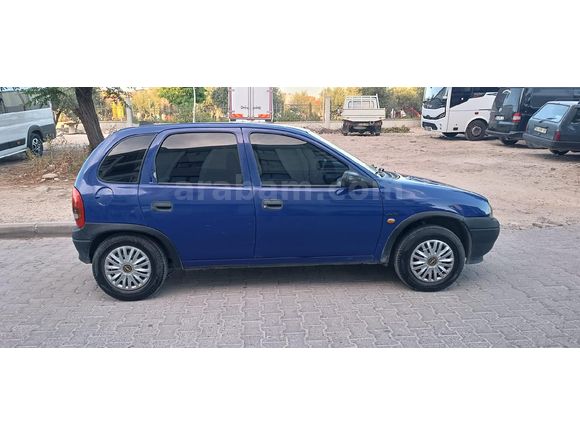 Galeriden Opel Corsa 1.2 Swing 1999 Model İzmir