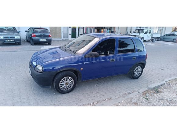Galeriden Opel Corsa 1.2 Swing 1999 Model İzmir