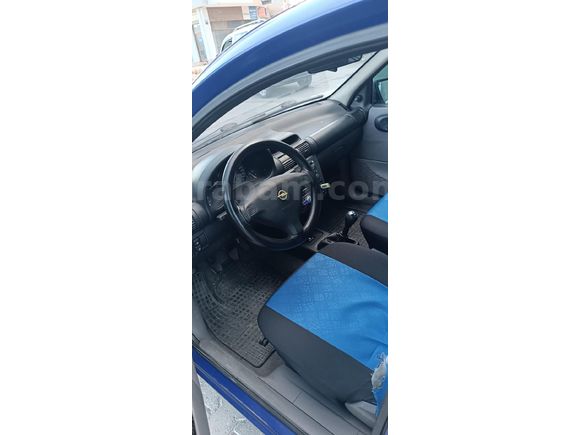 Galeriden Opel Corsa 1.2 Swing 1999 Model İzmir