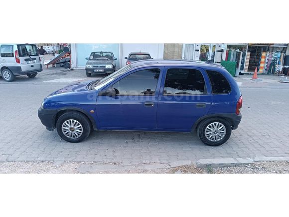 Galeriden Opel Corsa 1.2 Swing 1999 Model İzmir