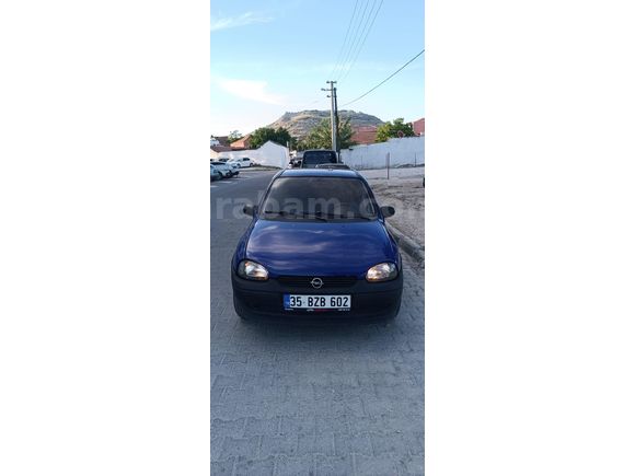Galeriden Opel Corsa 1.2 Swing 1999 Model İzmir