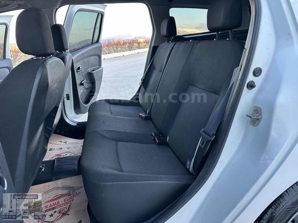 2015_HUSUSİ_OTOMOBİL_TERTEMİZ_DACİA_LOGAN_MCV_YAKIT_CİMRİSİ