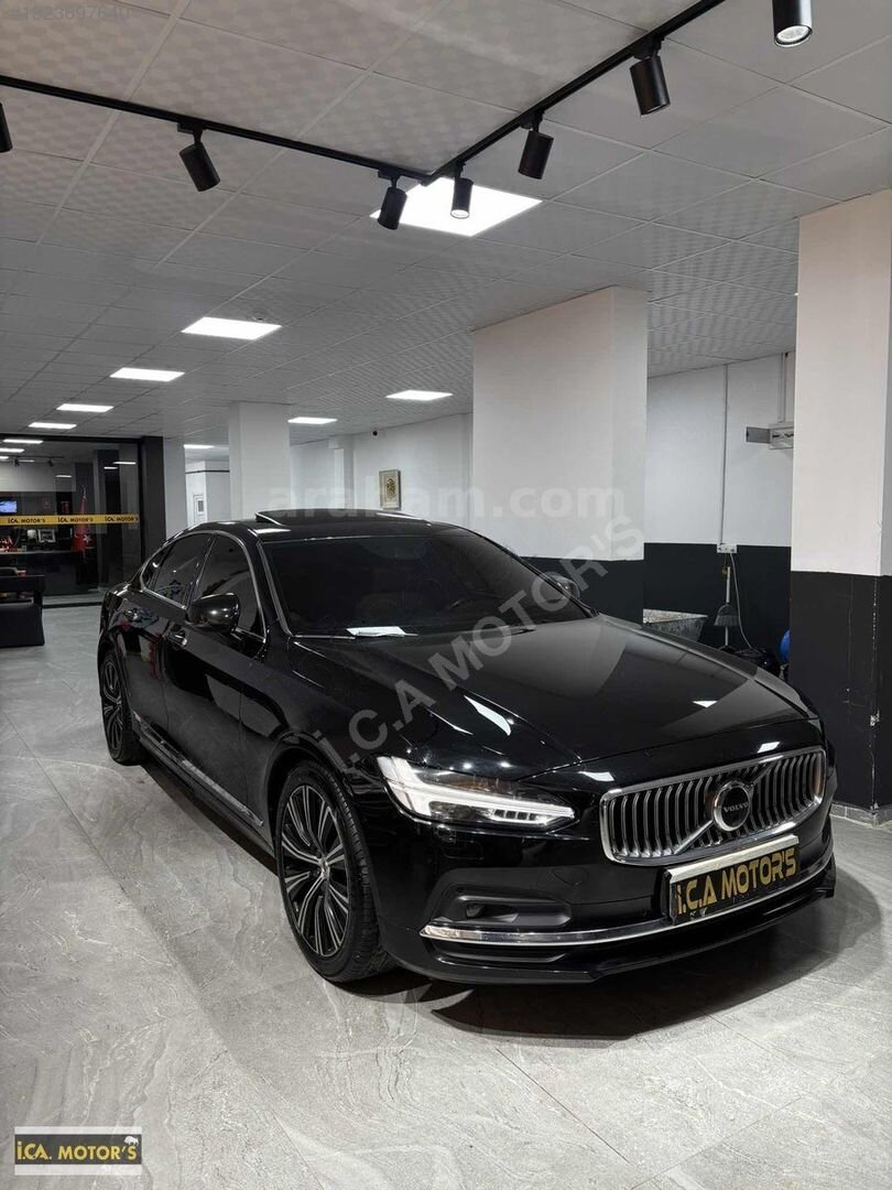 Galeriden Volvo S90 2.0 D D5 Inscription 2020 Model Kırşehir 152.000 km Siyah 3