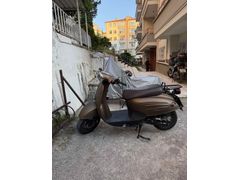 Düşük km :1300 sahibinden 50cc mondial turismo