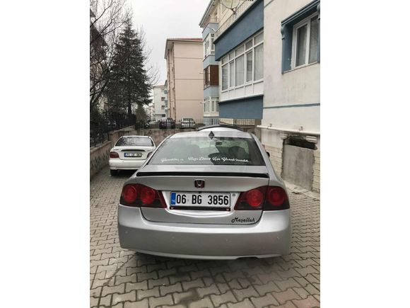 Sahibinden Honda Civic 1.6i VTEC Elegance 2007 Model