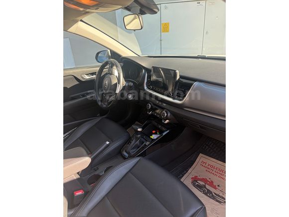 Sahibinden Kia Stonic 1.4 MPI Elegance 2020 Model 