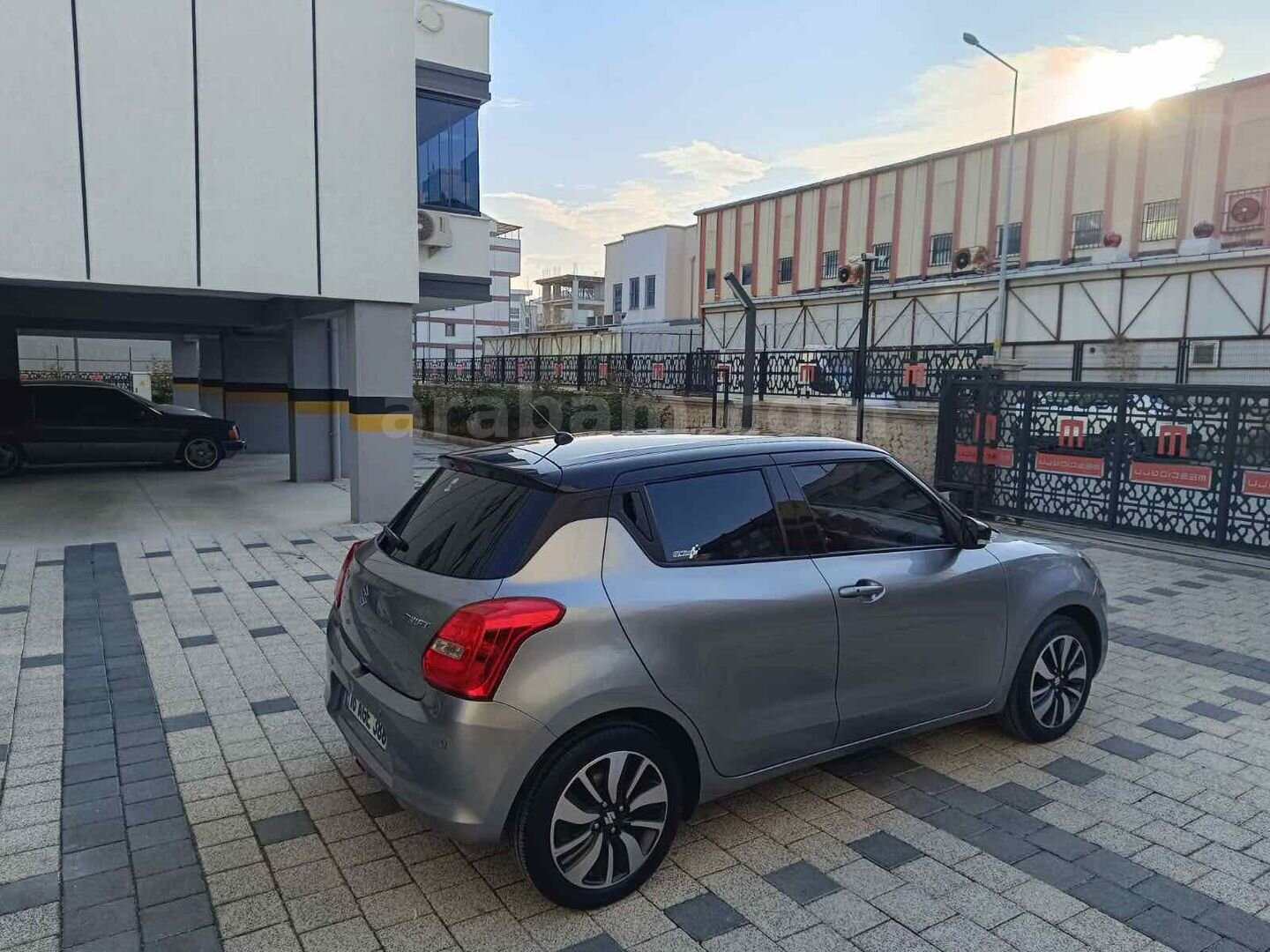 Sahibinden Suzuki Swift 1.2 GLX 2019 Model İstanbul 57.300 km Gri (Gümüş) 5