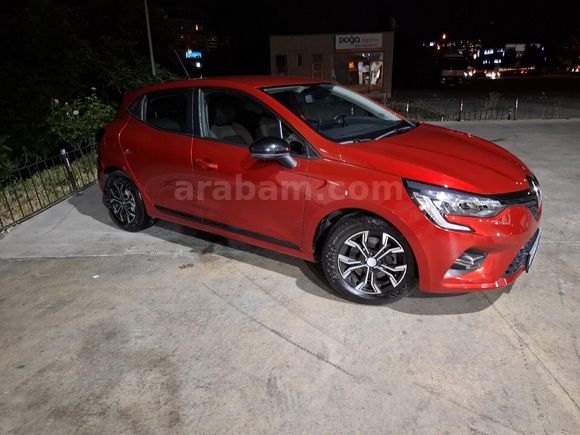 Sahibinden Renault Clio 1.0 TCe Joy 2023 Model