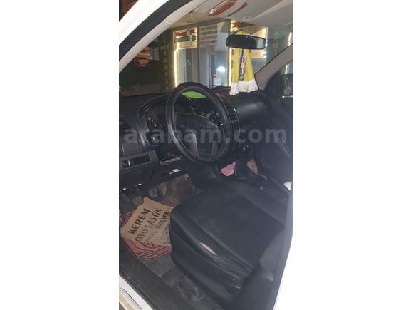 Galeriden Isuzu D-Max 2.5 4x2 LTD 2017 Model Siirt