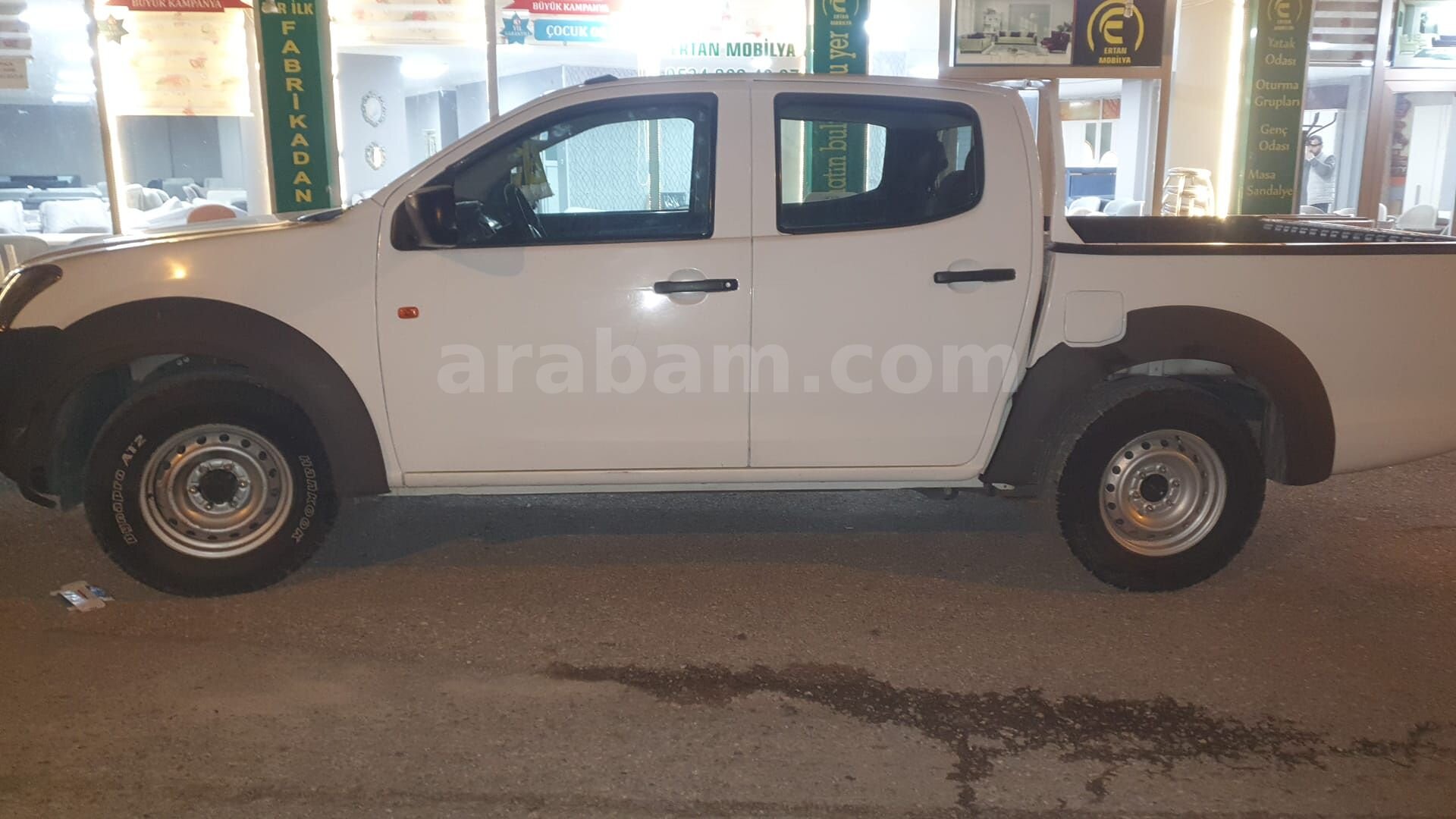 Galeriden Isuzu D-Max 2.5 4x2 LTD 2017 Model Siirt 232.000 km Beyaz 7