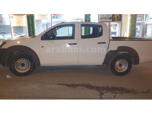 Galeriden Isuzu D-Max 2.5 4x2 LTD 2017 Model Siirt