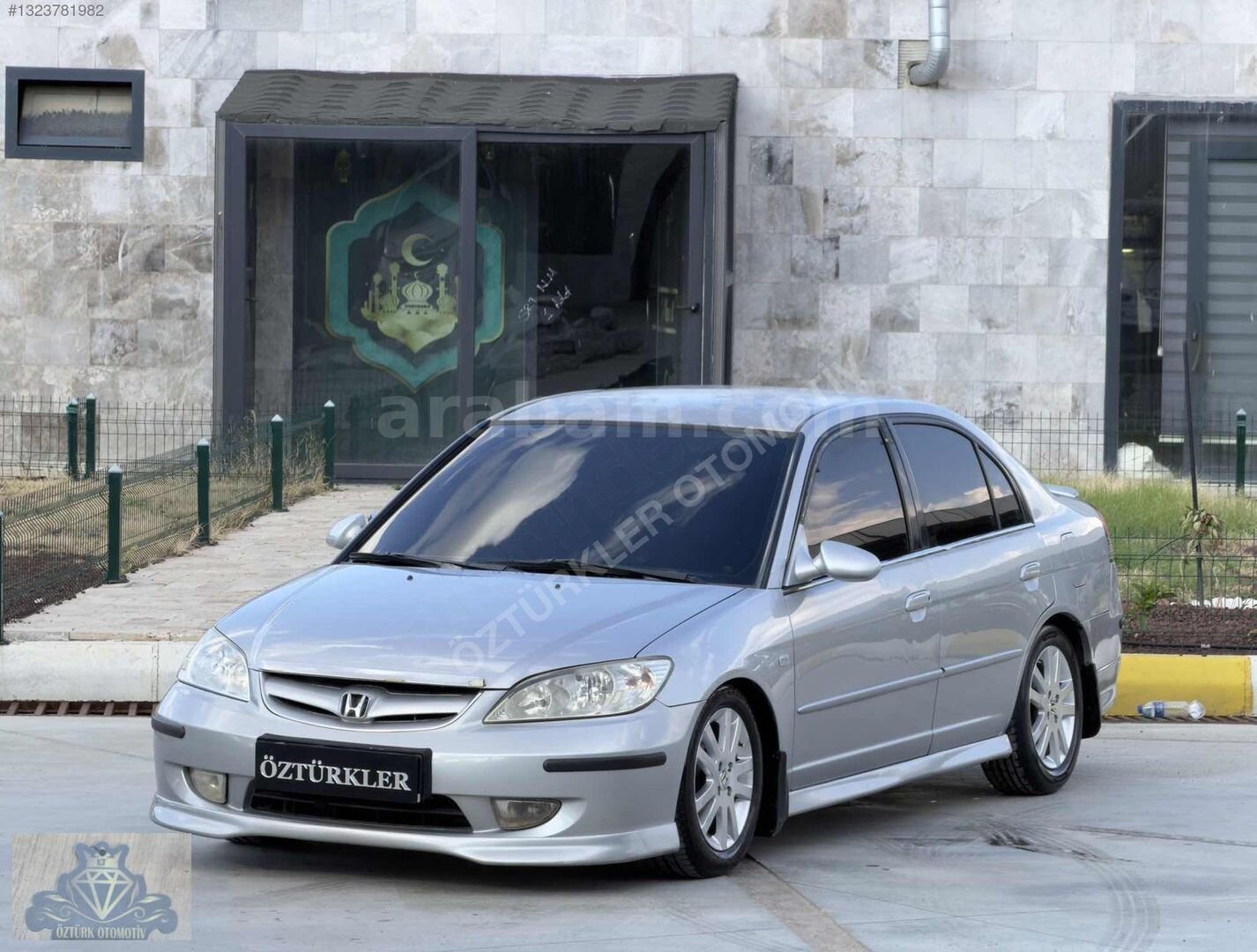 Galeriden Honda Civic 1.6i VTEC ES 2005 Model Denizli 287.000 km Gri 1