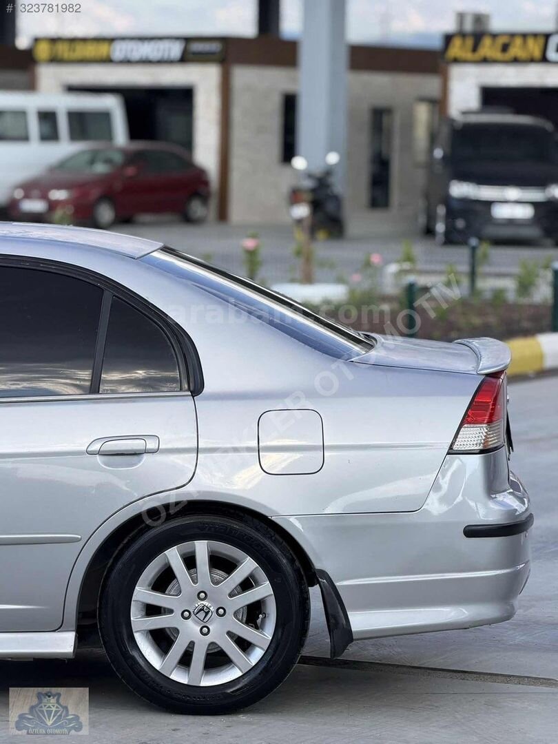 Galeriden Honda Civic 1.6i VTEC ES 2005 Model Denizli 287.000 km Gri 7