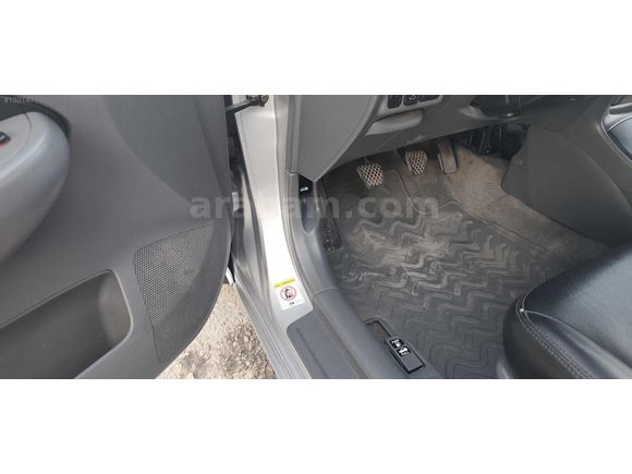 2004 MODEL HONDA CİVİC BOYASIZ. ORJİNAL DERİ DÖŞEM
