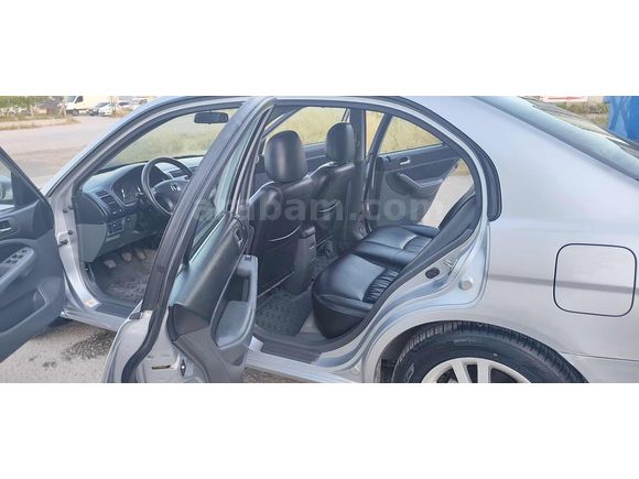 2004 MODEL HONDA CİVİC BOYASIZ. ORJİNAL DERİ DÖŞEM