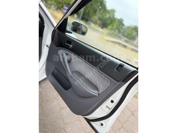 2004 BEYAZ SUNROOF ES