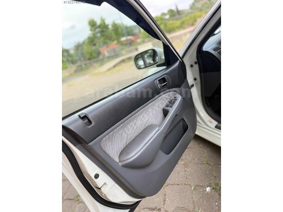 2004 BEYAZ SUNROOF ES