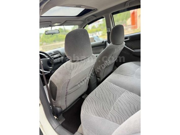 2004 BEYAZ SUNROOF ES