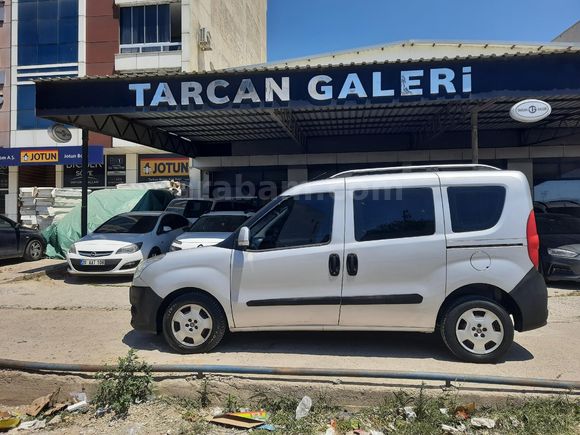 Galeriden Fiat Doblo Combi 1.3 Multijet Easy 2012 Model İzmir