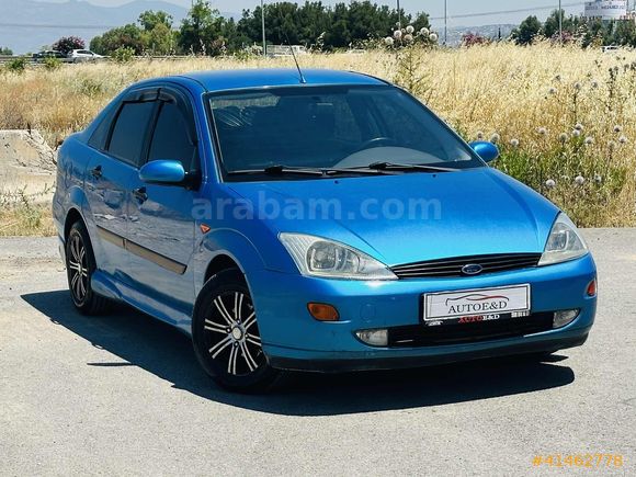 TEMİZ FORD FOCUS 2000 MODEL