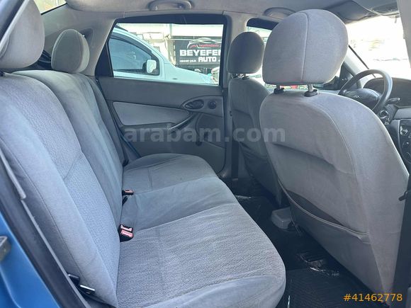TEMİZ FORD FOCUS 2000 MODEL