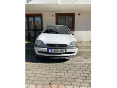 Sahibinden Opel Corsa 1.4 GLS 2000 Model  235.000 km Beyaz