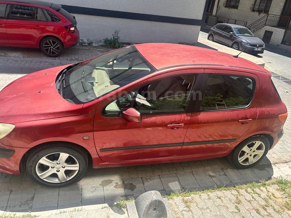 Memurdan orjinal km tertemiz peugeot 307 XT