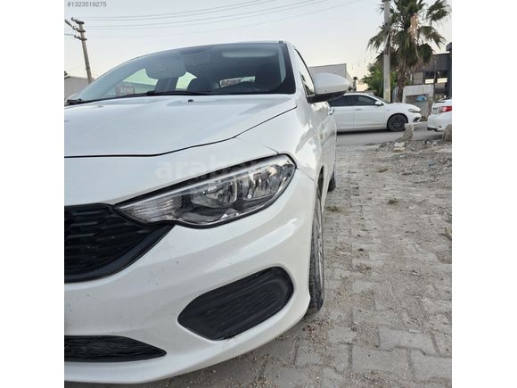 ANTAKYA ES AUTO DAN 2020 FİAT EGEA 1.4 BENZİN EASY PLUS