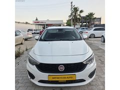ANTAKYA ES AUTO DAN 2020 FİAT EGEA 1.4 BENZİN EASY PLUS