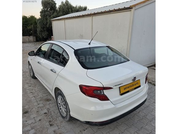 ANTAKYA ES AUTO DAN 2020 FİAT EGEA 1.4 BENZİN EASY PLUS