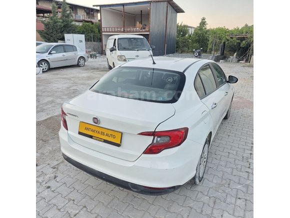 ANTAKYA ES AUTO DAN 2020 FİAT EGEA 1.4 BENZİN EASY PLUS
