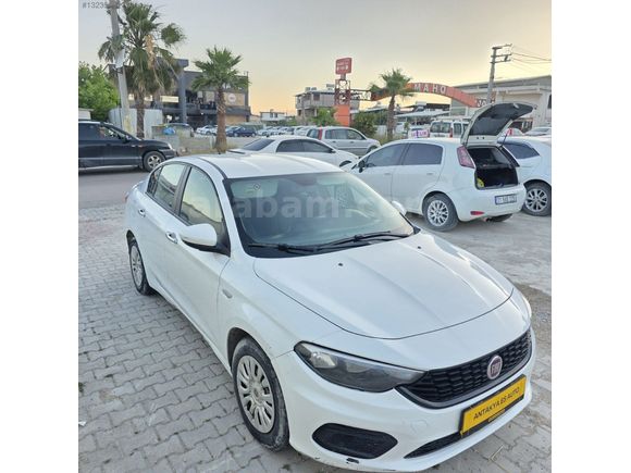 ANTAKYA ES AUTO DAN 2020 FİAT EGEA 1.4 BENZİN EASY PLUS